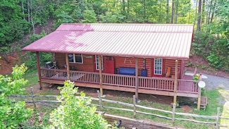 643 Zekes Trail, Marble, NC 28905