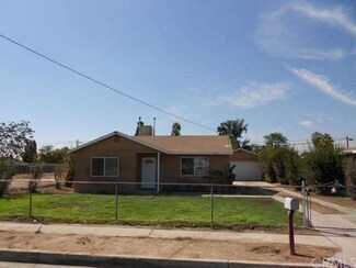 7498 Elm St, San Bernardino, CA 92410