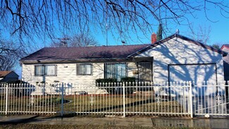 2686 S Carver Ave, Fresno, CA 93706