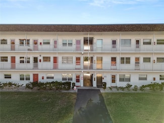 5728 14th Ave N Unit 205B, Saint Petersburg, FL 33710