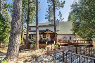 20265 Pleasantview Dr, Groveland, CA 95321