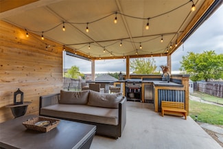 165 Buffalo Ridge Rd, Newark, TX 76071