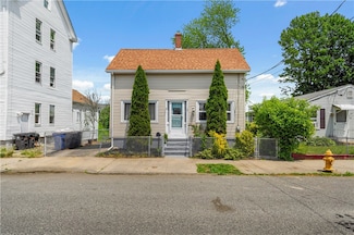 24 Kepler St, Pawtucket, RI 02860