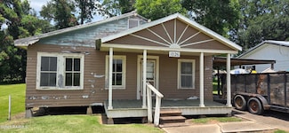 1026 George Calais Rd, Arnaudville, LA 70512