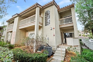 5824 Oak Bend Ln Unit 108, Oak Park, CA 91377