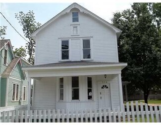 514 Division St, Lake Charles, LA 70601