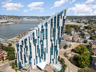 1 Roebling Way Unit 606, Covington, KY 41011