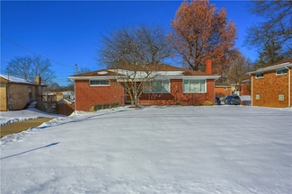 1039 Hedy Lynn Dr, Irwin, PA 15642
