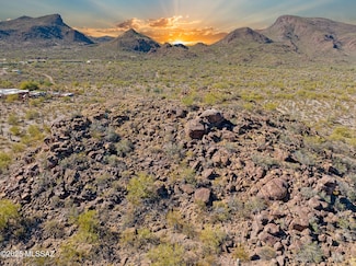 7415 W Ina Rd, Tucson, AZ 85743