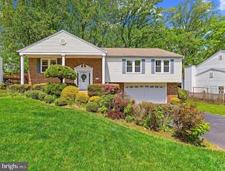 9506 Burning Branch Rd, Burke, VA 22015