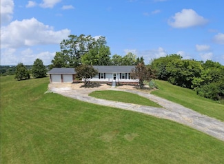 195 Windswept Rd, Lancaster, KY 40444