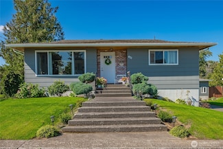 401 British Columbia Ave, Lynden, WA 98264