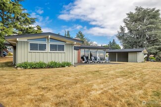 23045 Thunderbird Dr S, Des Moines, WA 98198