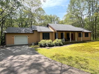 80 Porter Dr, Jim Thorpe, PA 18229