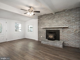 1636 Shady Side Dr, Edgewater, MD 21037