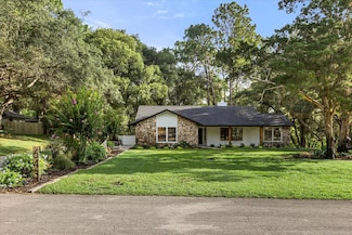 643 Princewood Dr, Deland, FL 32724