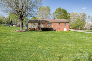 501 8th Ave SW, Conover, NC 28613