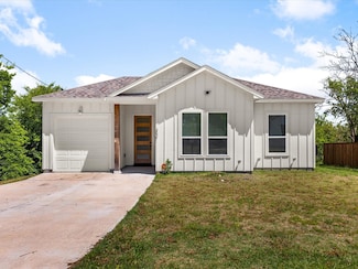 407 Peabody St, Hillsboro, TX 76645