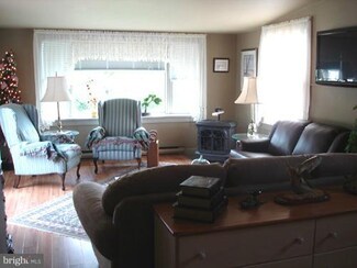 10 Driftwood Ln, Georgetown, MD 21930