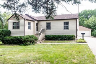 701 E Thornton Ave, Des Moines, IA 50315