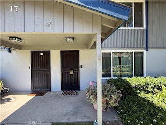 1107 W Memory Ln Unit 17B, Santa Ana, CA 92706