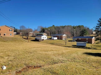 TBD W Grayson St, Hillsville, VA 24343