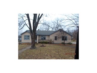 4500 N Walrond Ave, Kansas City, MO 64117