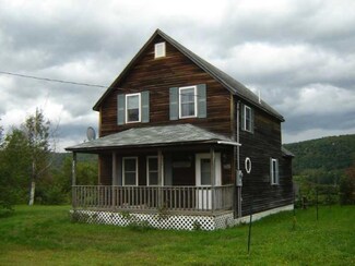2379 St John Rd, Saint John Plantation, ME 04743