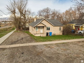 7 N 200 W, Hyrum, UT 84319