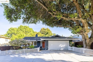 25 Cavoretto Ln, El Sobrante, CA 94803