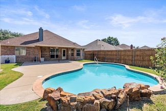 6825 Cheatham Dr, Watauga, TX 76148