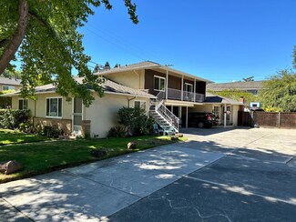 472 Waverley St, Menlo Park, CA 94025