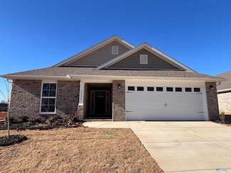 28826 Nature Trail Dr, Harvest, AL 35749