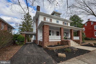323 W Main St, Ephrata, PA 17522