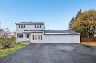 137 Rahway Rd, Rochester, NY 14606