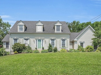 102 Adams St, Westborough, MA 01581