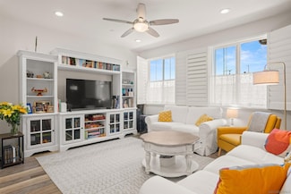 533 Surfbird Ln, Imperial Beach, CA 91932