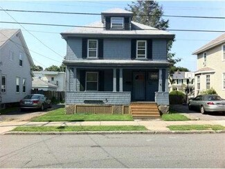48 E Park Ave, Lynn, MA 01902