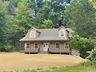 35 Papuga Rd, Pine Bush, NY 12566