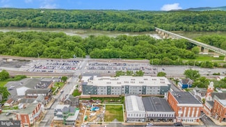 6 W Potomac St, Brunswick, MD 21716