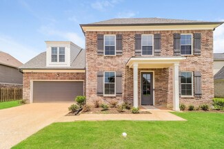 132 Heritage Lake Dr, Memphis, TN 38109