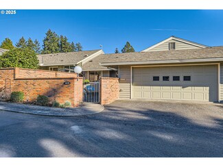 16576 SW Matador Ln, Portland, OR 97224