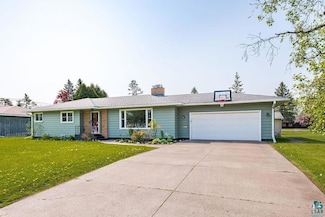 6 Hayes Ct, Superior, WI 54880