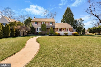 105 Clayton Rd, Hatboro, PA 19040