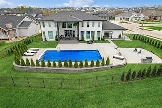 17466 Berkshire Pkwy, Waukee, IA 50263