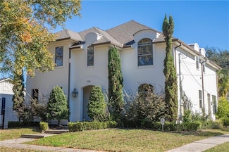 701 Metairie Lawn Dr, Metairie, LA 70001