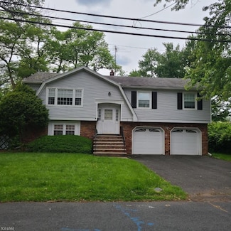 17 Parkway, Little Falls, NJ 07424