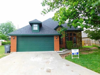6602 NW Creekside Ct, Lawton, OK 73505