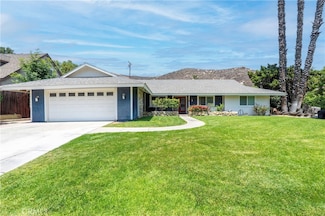 5541 Peacock Ln, Riverside, CA 92505