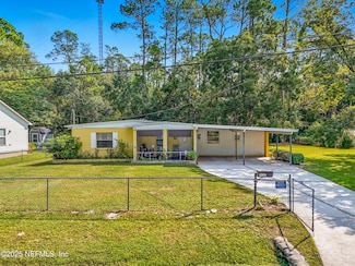 4137 Eve Dr E, Jacksonville, FL 32246